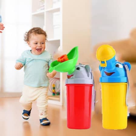 Travel Baby Urinal for Boys and Girls - Girl_0